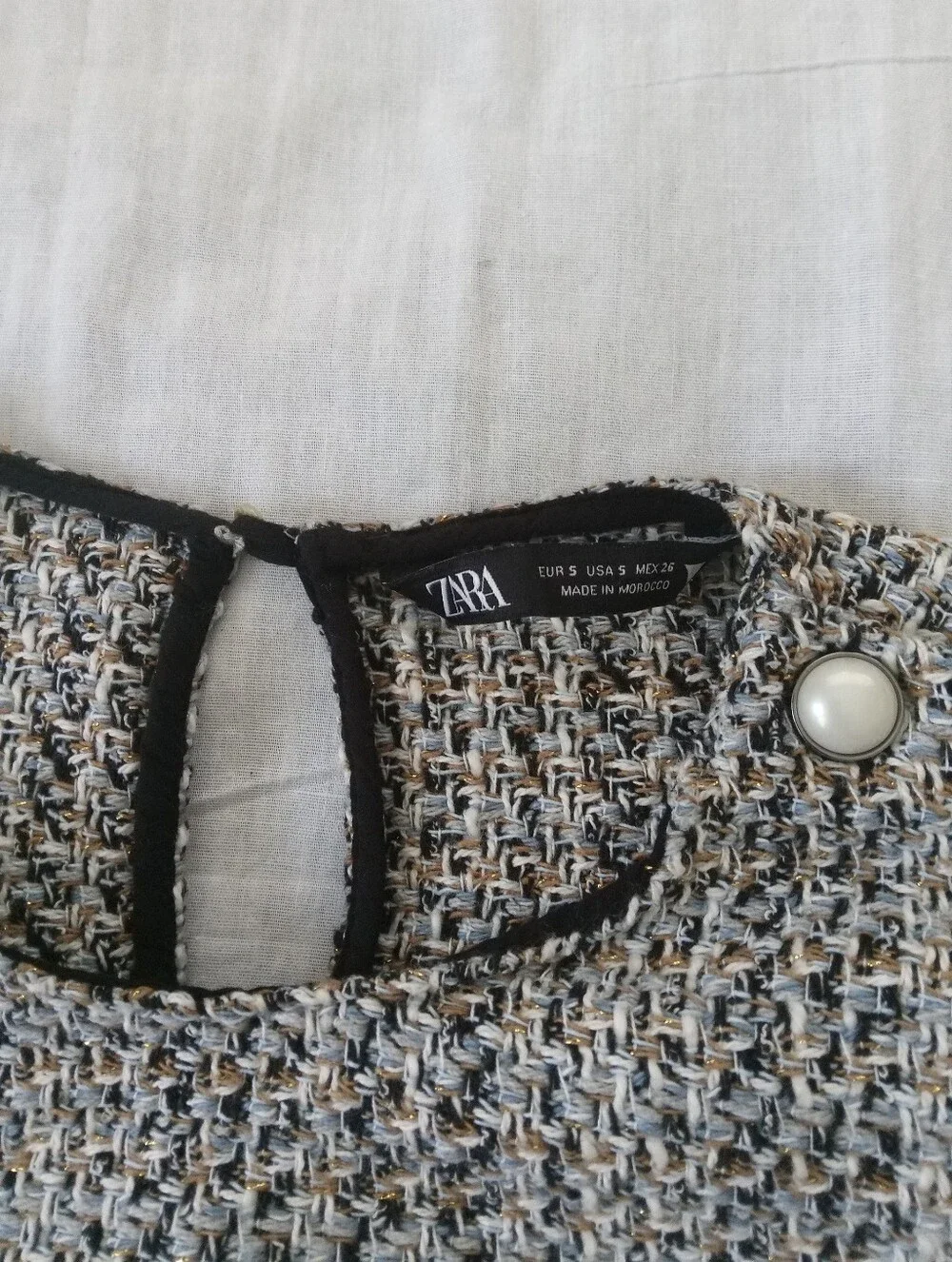 Zara Multicolor Bouclé Puff-Sleeve Top with Pearl Buttons
